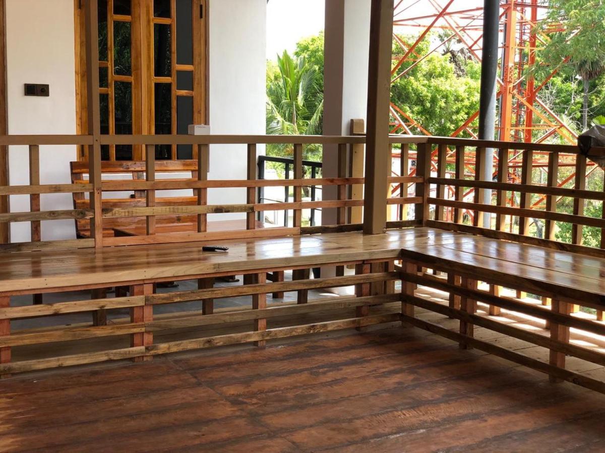 Resort Hankaanaa- Stay No Work Pottuvil Bagian luar foto